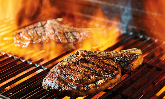 steaks auf grill